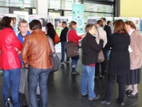 Angeregter Ausstausch zur Ausstellungseröffnung